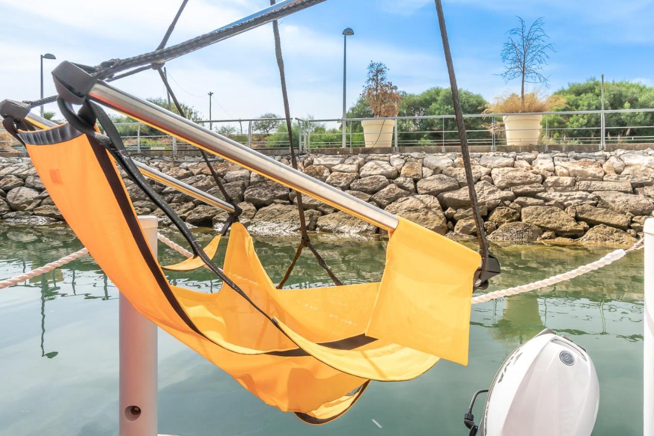 The Homeboat Company Albufeira Bagian luar foto