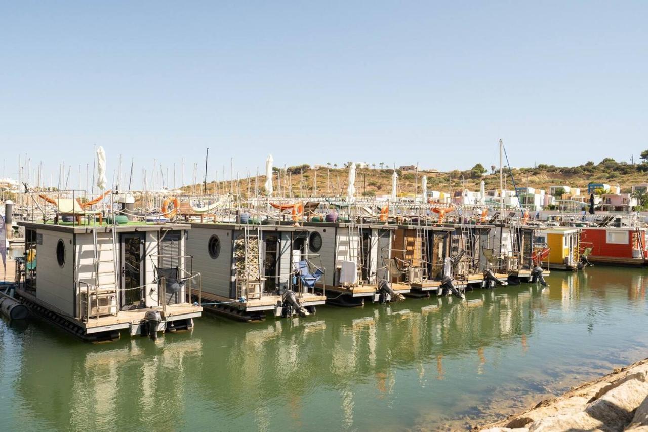 The Homeboat Company Albufeira Bagian luar foto