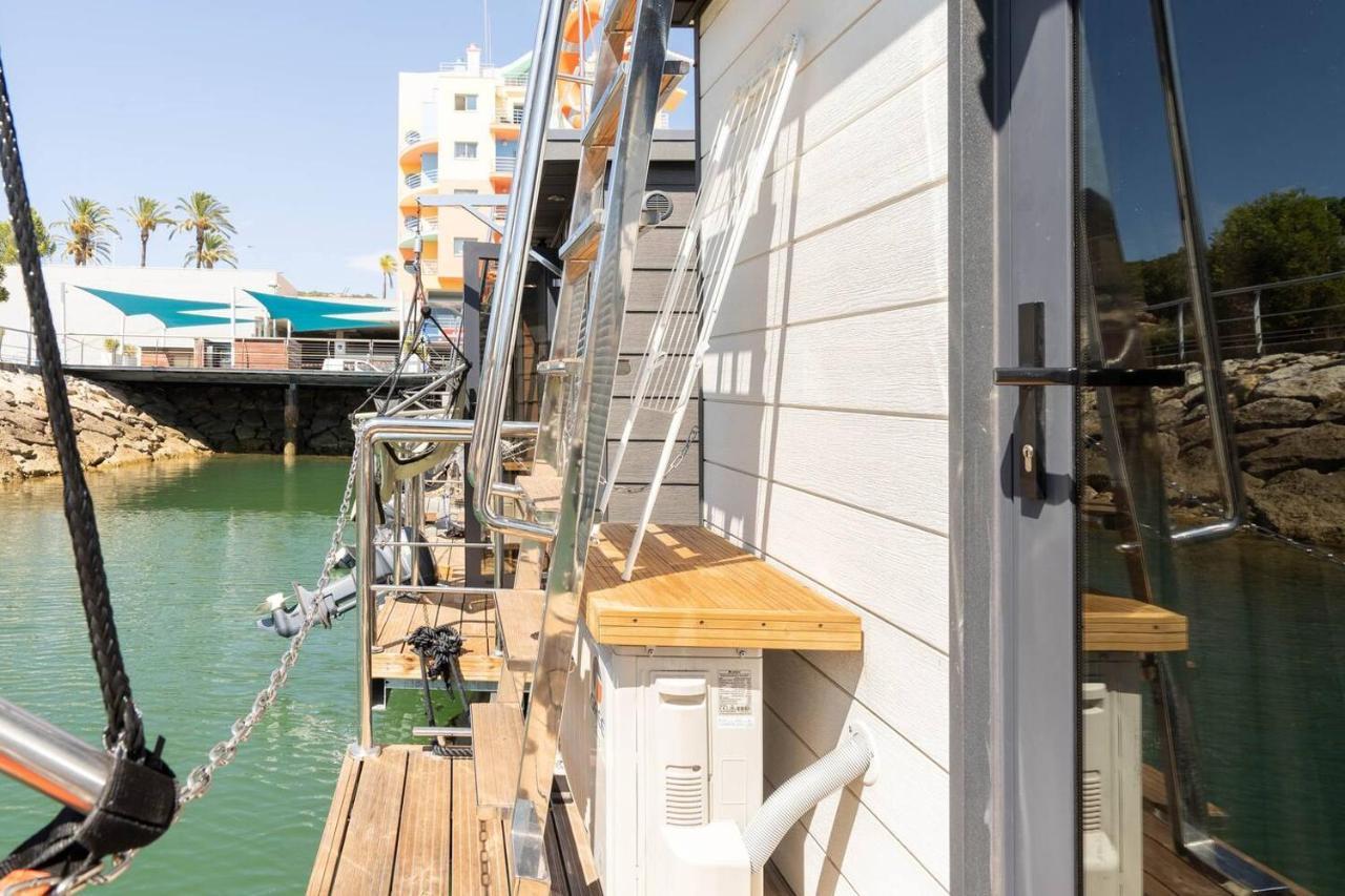 The Homeboat Company Albufeira Bagian luar foto